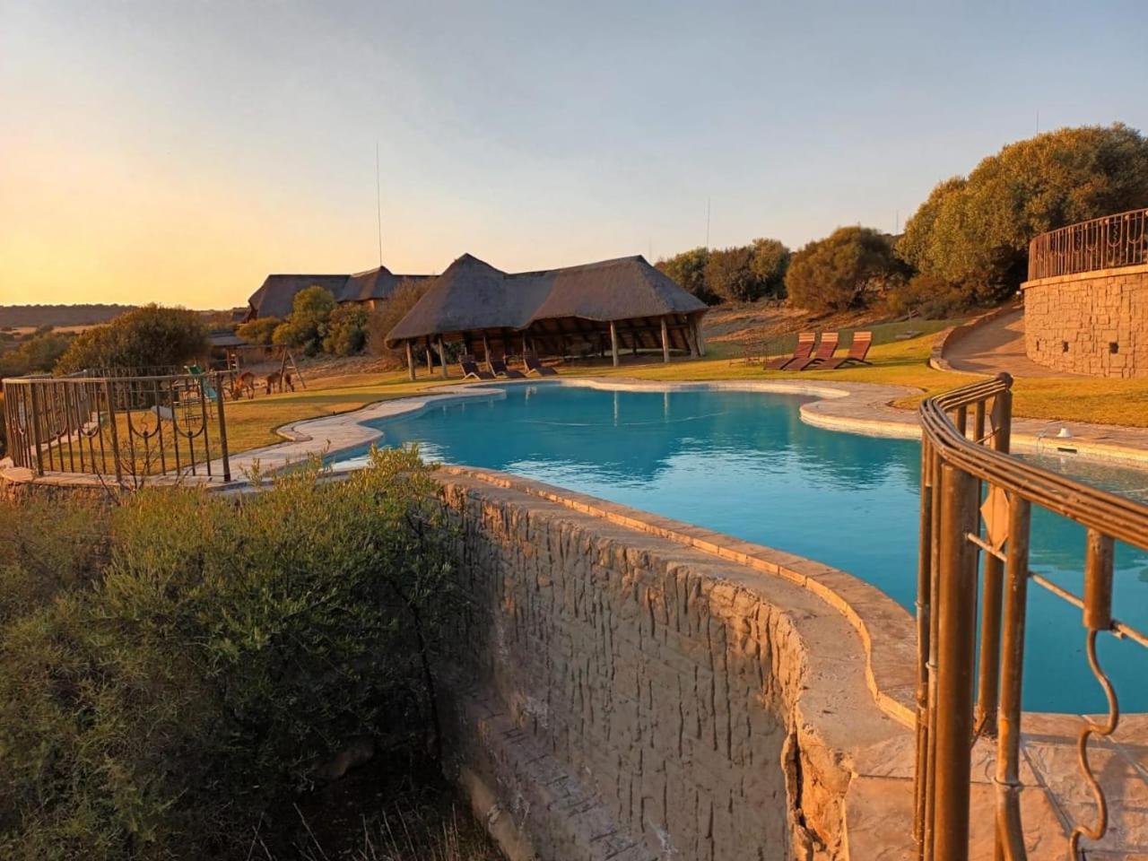 Letsatsi Game Lodge Smithfield Экстерьер фото
