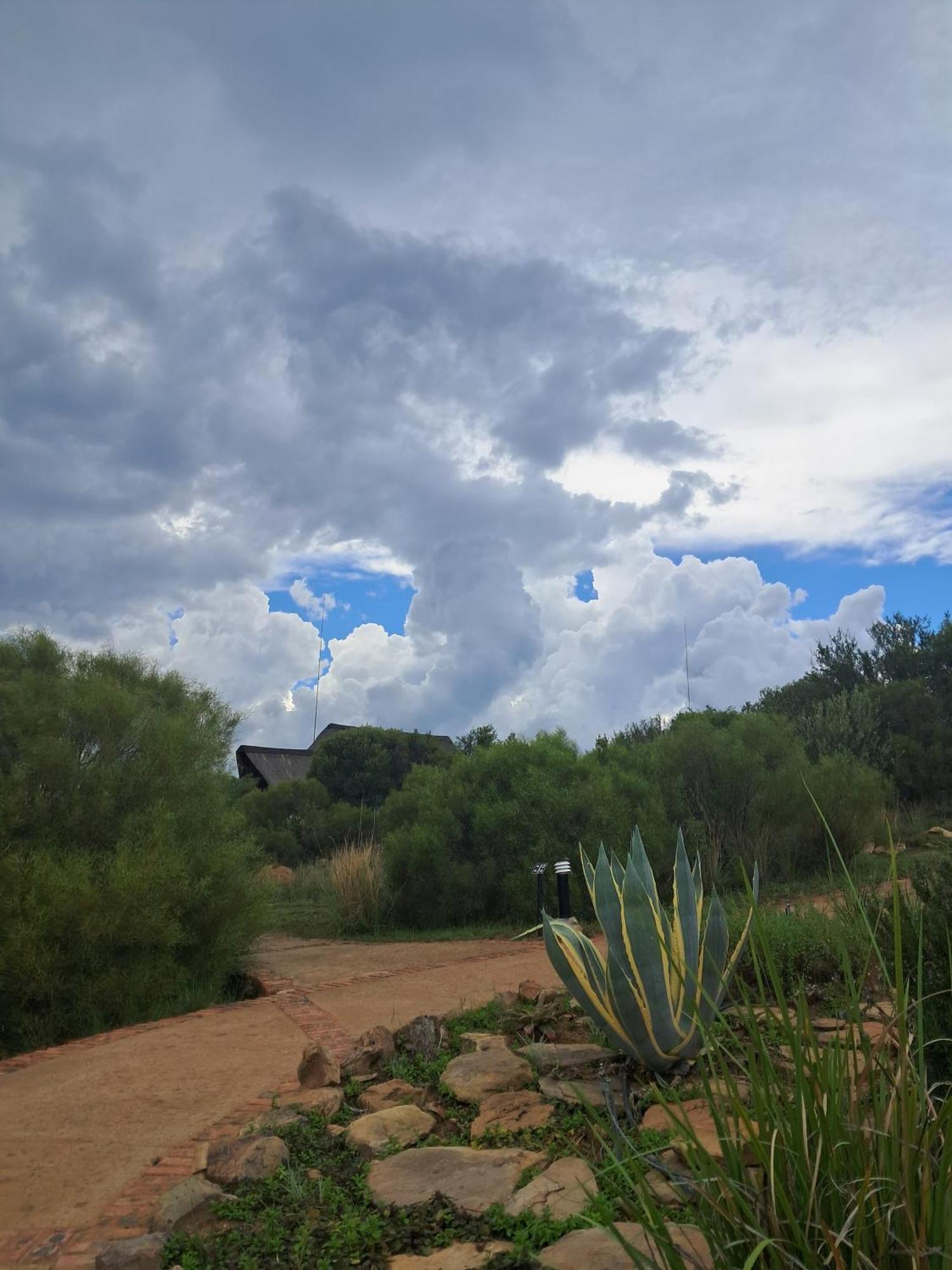 Letsatsi Game Lodge Smithfield Экстерьер фото